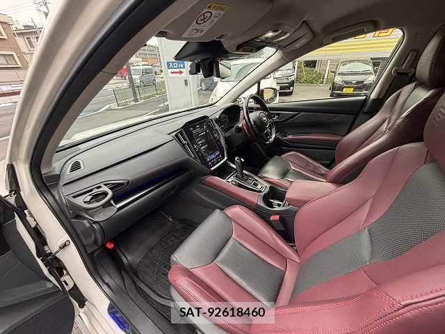 Subaru LEVORG 2021-10 8354828-22
