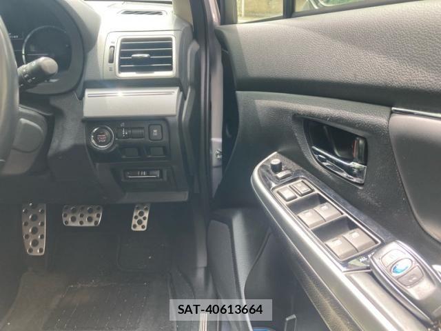 Subaru LEVORG 2017-08 8366680-16