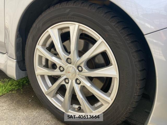 Subaru LEVORG 2017-08 8366680-2