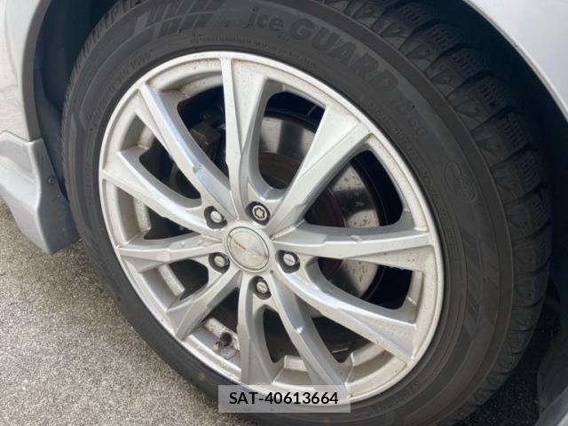 Subaru LEVORG 2017-08 8366680-3