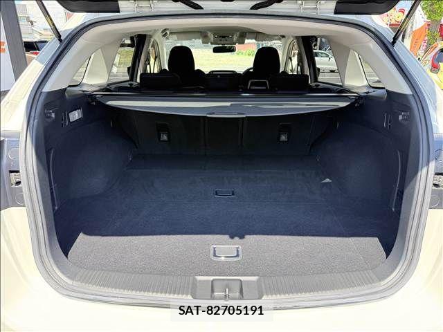 Subaru LEVORG 2018-02 8366677-25