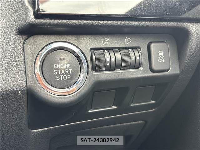 Subaru LEVORG 2016-02 8366681-12