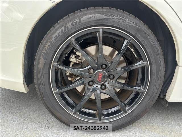 Subaru LEVORG 2016-02 8366681-29