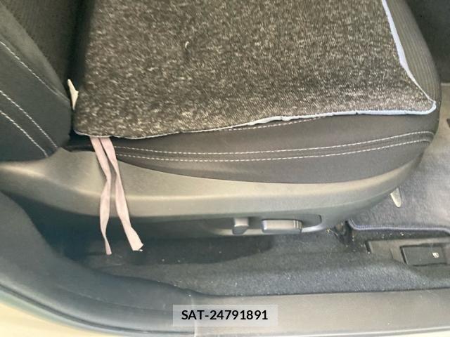 Subaru LEVORG 2015-12 8371791-14