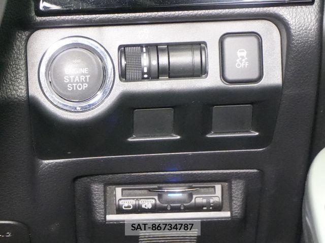 Subaru LEVORG 2016-04 8371790-17