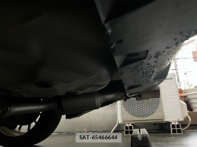 Subaru LEVORG 2014-11 8413235-13