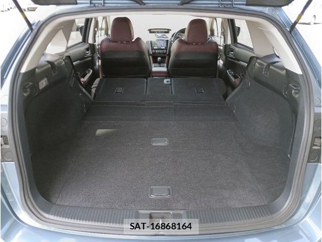 Subaru LEVORG 2017-11 8413224-10
