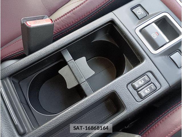 Subaru LEVORG 2017-11 8413224-19