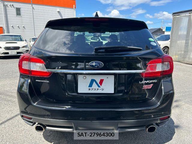 Subaru LEVORG 2017-08 8438329-14