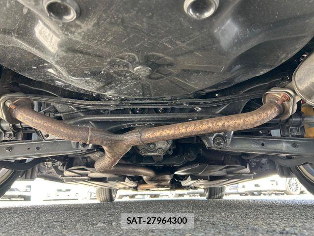 Subaru LEVORG 2017-08 8438329-18