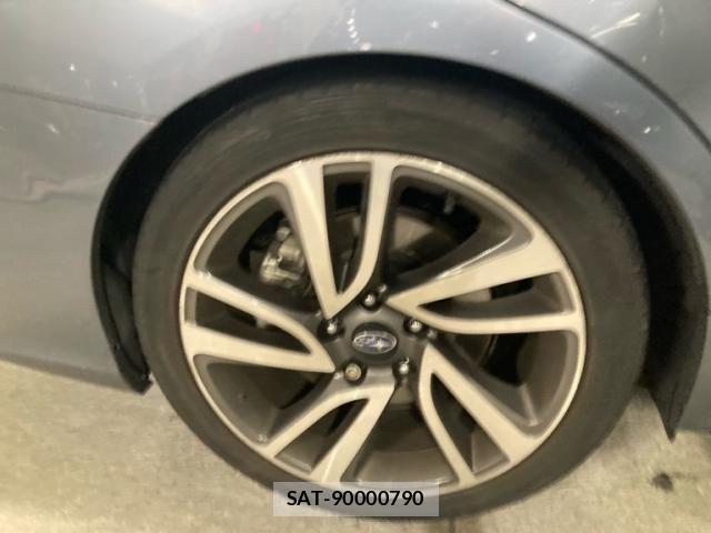 Subaru LEVORG 2014-11 8438336-11