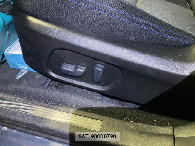 Subaru LEVORG 2014-11 8438336-23