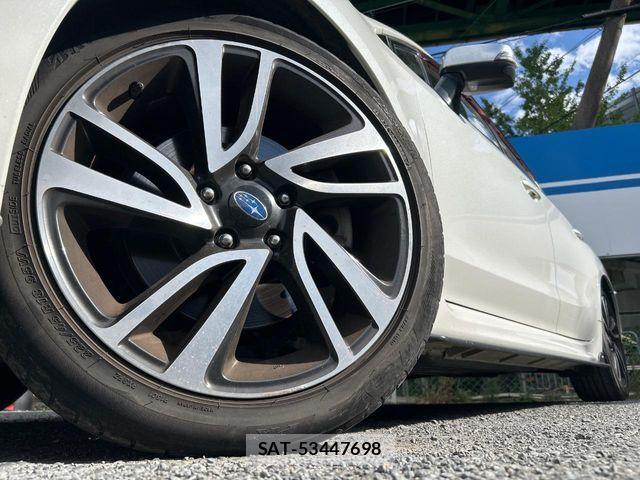 Subaru LEVORG 2014-07 8438332-12