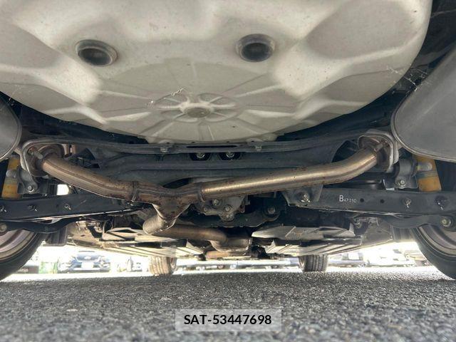 Subaru LEVORG 2014-07 8438332-18