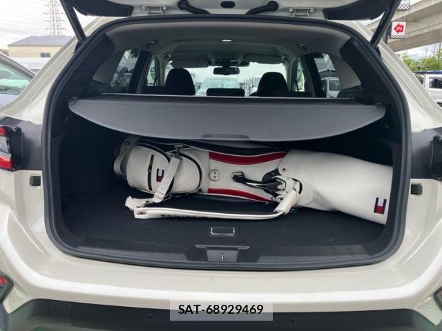 Subaru LEVORG 2021-04 8438328-11