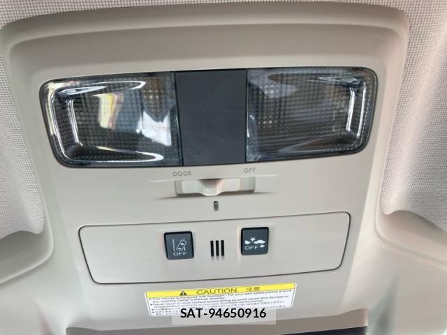 Subaru LEVORG 2017-09 8457790-19