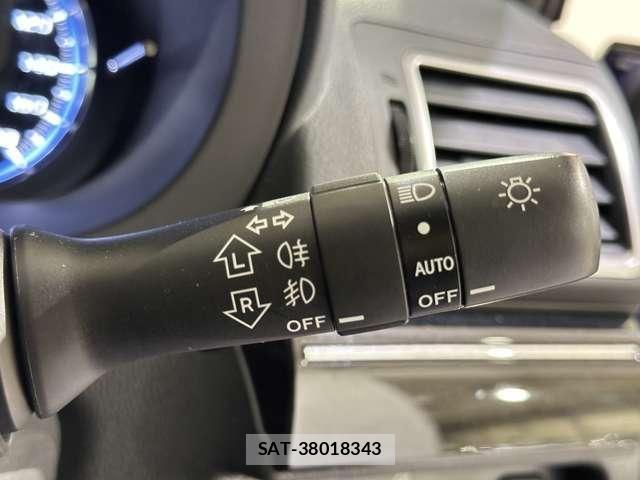Subaru LEVORG 2015-08 8457791-11
