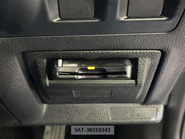 Subaru LEVORG 2015-08 8457791-15