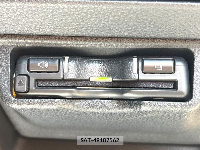 Subaru LEVORG 2021-08 8457789-18