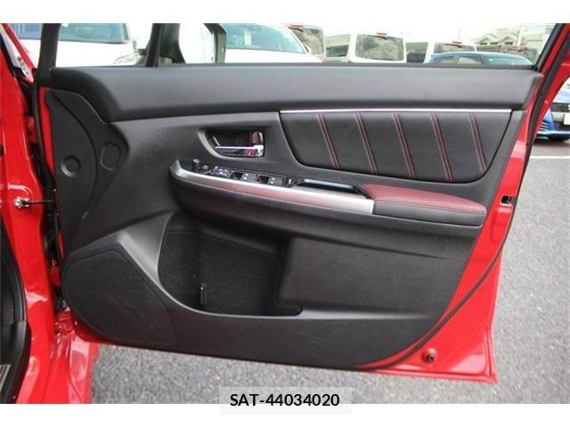 Subaru LEVORG 2017-11 8485630-18