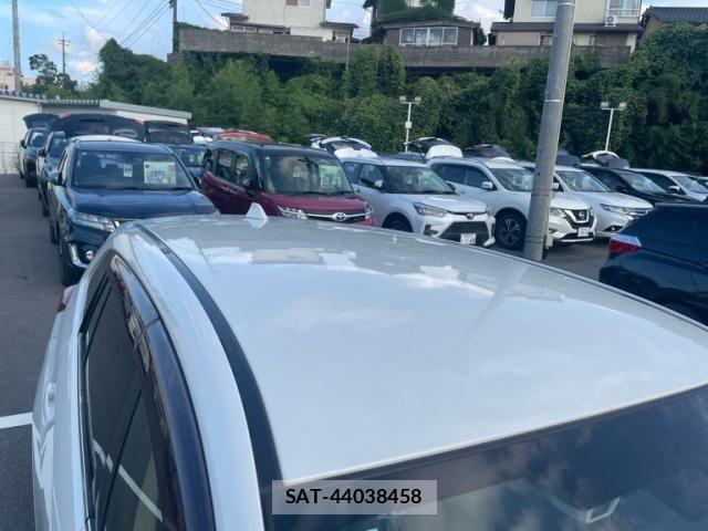 Subaru LEVORG 2015-09 8562390-10