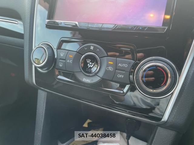 Subaru LEVORG 2015-09 8562390-20