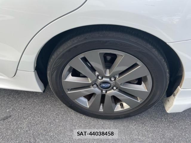 Subaru LEVORG 2015-09 8562390-4