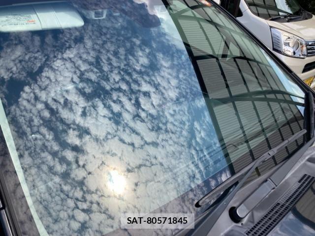 Subaru LEVORG 2017-09 8562384-2