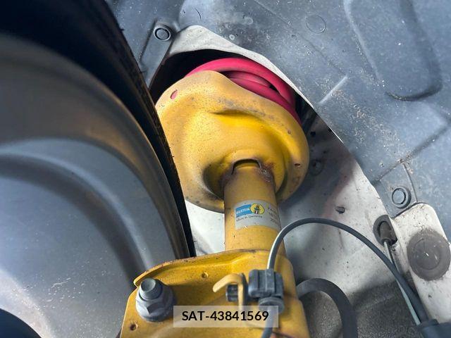 Subaru LEVORG 2019-05 8562381-19