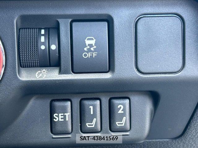 Subaru LEVORG 2019-05 8562381-8