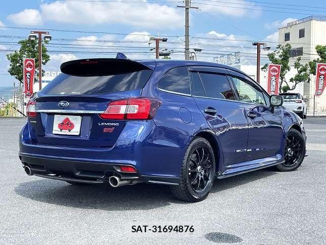 Subaru LEVORG 2017-02 8627436-2