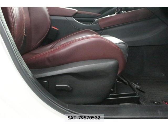Subaru LEVORG 2020-11 8685823-28