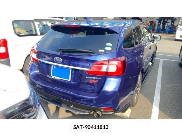 Subaru LEVORG 2017-11 8743332-3