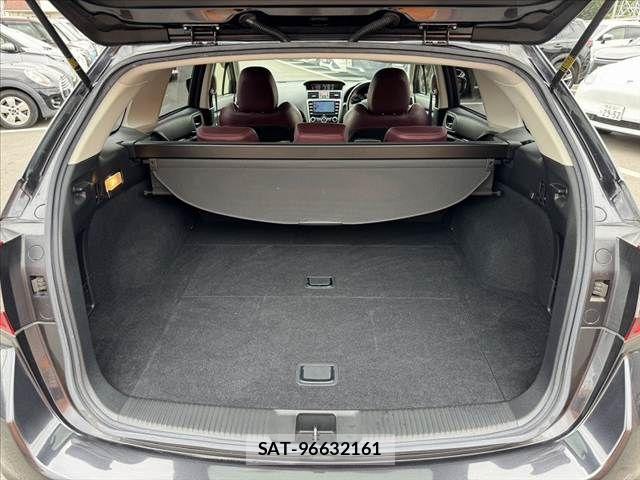 Subaru LEVORG 2017-06 8743325-18