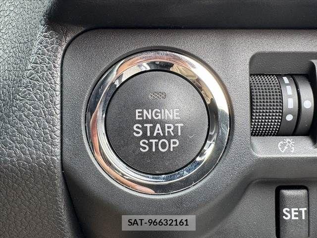 Subaru LEVORG 2017-06 8743325-4