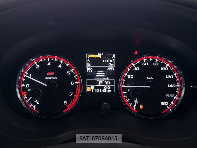 Subaru LEVORG 2017-04 8743326-29