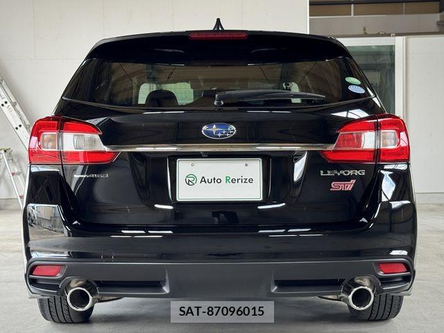 Subaru LEVORG 2017-04 8743326-3