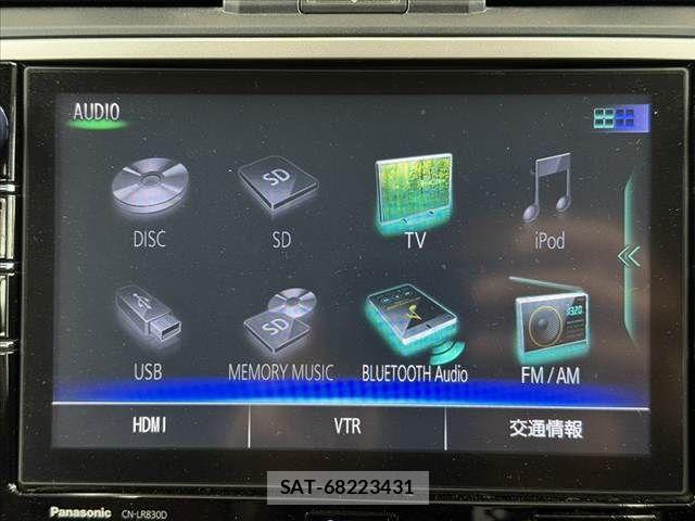 Subaru LEVORG 2017-10 8780822-27