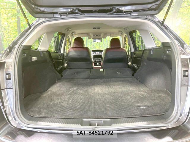 Subaru LEVORG 2018-02 8780820-9