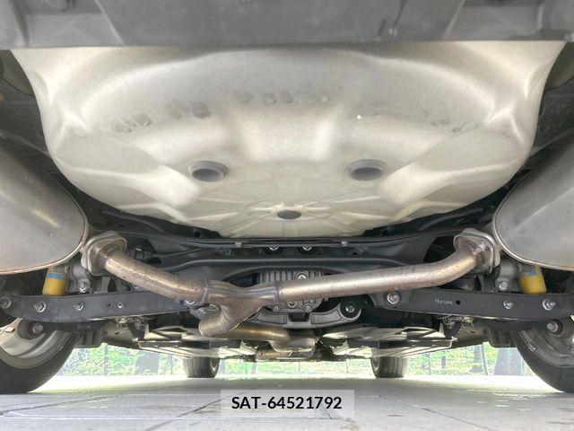 Subaru LEVORG 2018-02 8780820-18