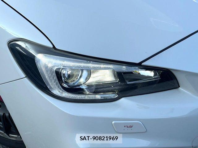 Subaru LEVORG 2017-01 8796433-11