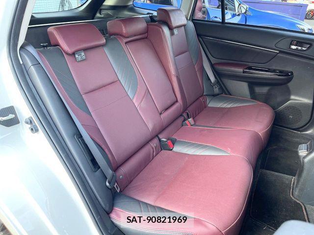 Subaru LEVORG 2017-01 8796433-8