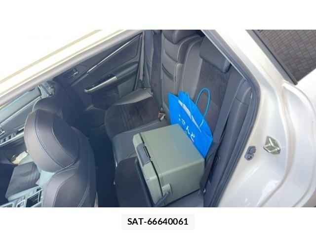 Subaru LEVORG 2019-09 8829908-11