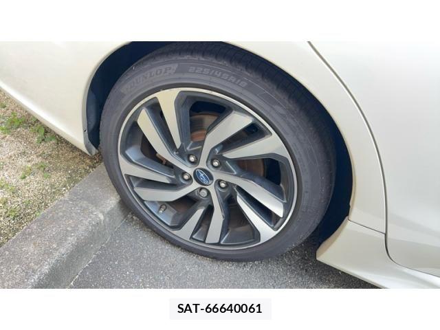 Subaru LEVORG 2019-09 8829908-4