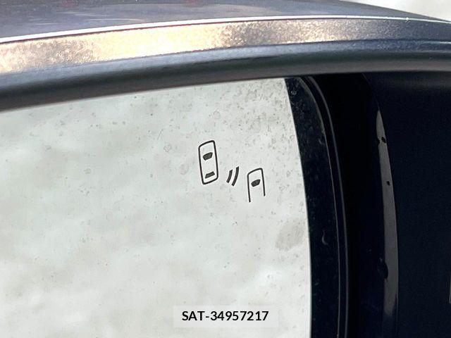 Subaru LEVORG 2017-09 8829909-3