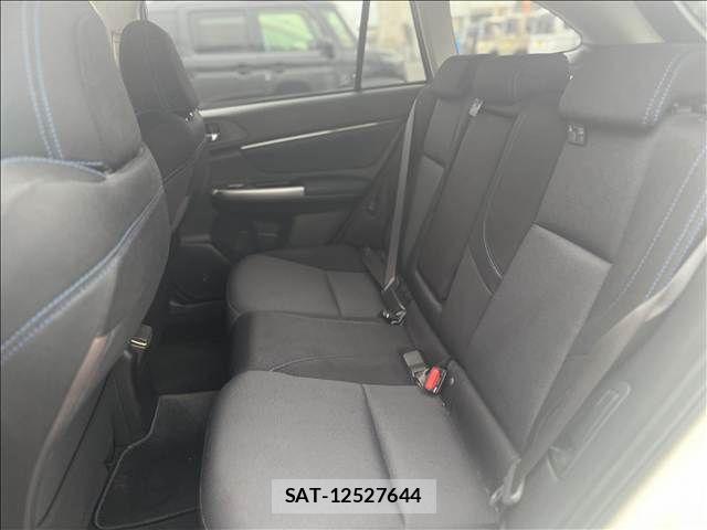 Subaru LEVORG 2016-04 8829906-25