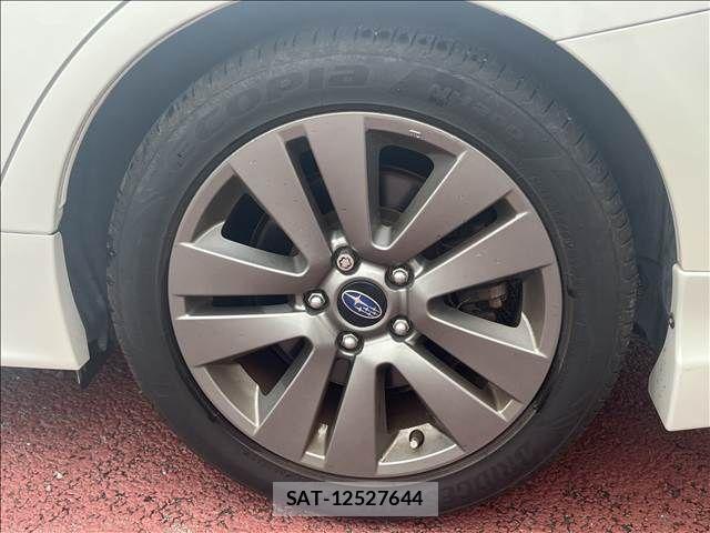Subaru LEVORG 2016-04 8829906-8