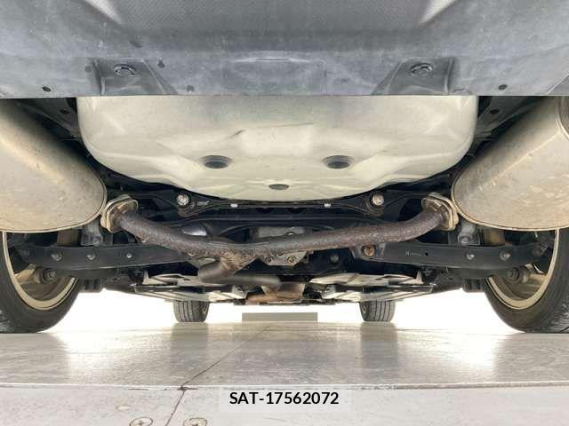 Subaru LEVORG 2017-09 8849197-9