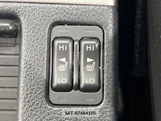 Subaru LEVORG 2017-04 8849555-9