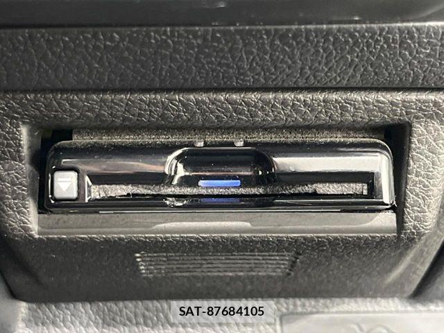 Subaru LEVORG 2017-04 8849555-7